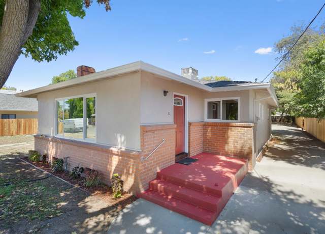 Property at 308 6th St, Roseville, CA 95678, 3 beds, 2 baths