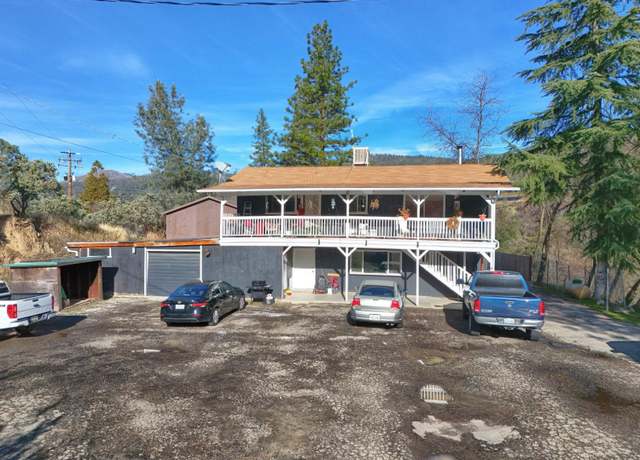 Property at 41875 Road 222, Oakhurst, CA 93644, 11 beds, 4 baths