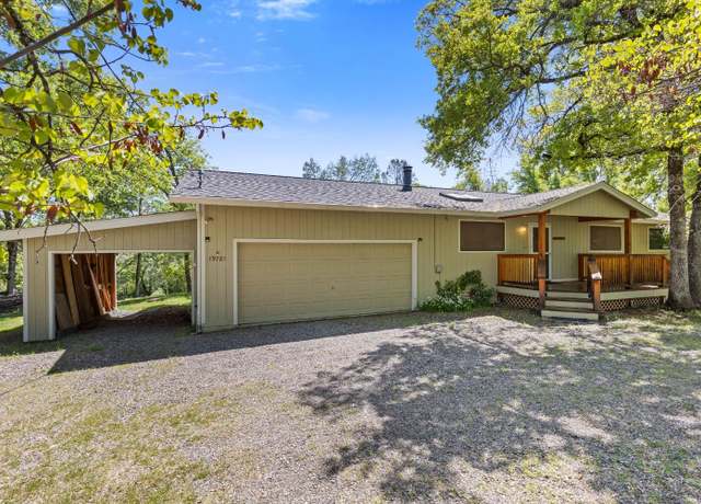 Property at 19781 Maywood Pl, Grass Valley, CA 95945, 3 beds, 2 baths