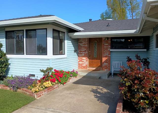 Property at 8401 Grinnel Way, Sacramento, CA 95826, 4 beds, 2 baths