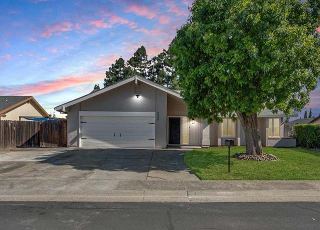 Property at 9049 Meadowsweet Way, Elk Grove, CA 95624, 4 beds, 2 baths