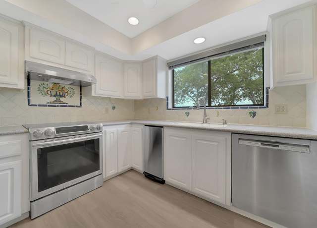 Property at 3447 Dunn Rd, Valley Springs, CA 95252, 3 beds, 2 baths