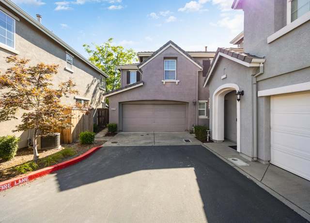 Property at 9205 Cortina Cir #207, Roseville, CA 95678, 3 beds, 2.5 baths