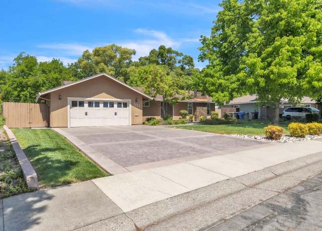 Property at 7023 Cromwell Way, Sacramento, CA 95822, 3 beds, 3 baths