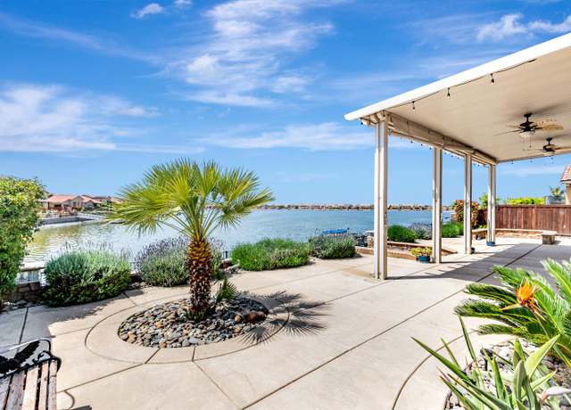 Property at 1587 Como Dr, Manteca, CA 95337, 4 beds, 3.5 baths