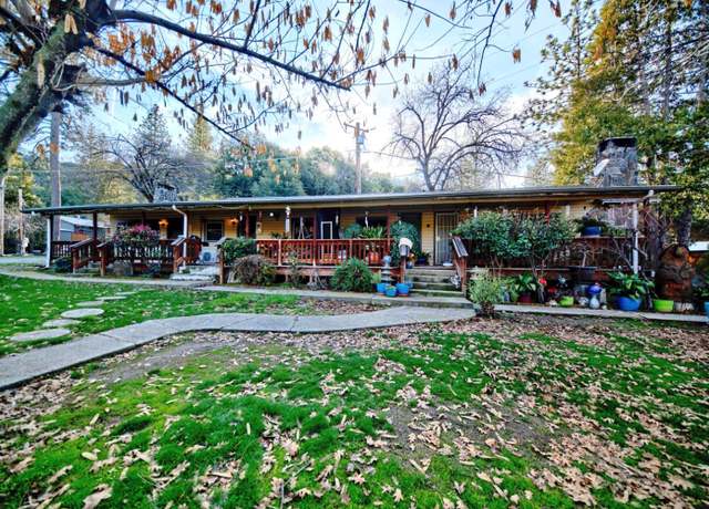 Property at 41866 Rd 222 Rd, Oakhurst, CA 93644, 16 beds, 4.5 baths