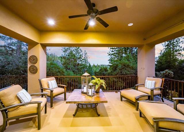 Property at 16315 Winchester Club Dr, Meadow Vista, CA 95722, 4 beds, 4.5 baths
