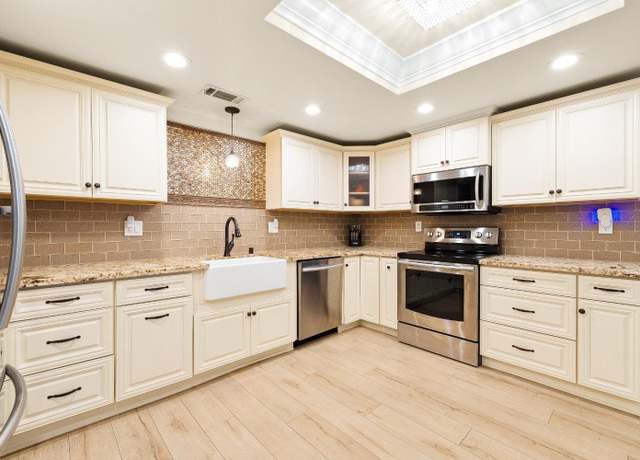 Property at 4938 Country View Ln, Fair Oaks, CA 95628, 3 beds, 2.5 baths