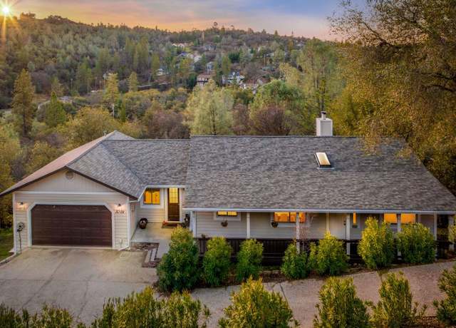 Property at 13708 Sun Forest Dr, Penn Valley, CA 95946, 3 beds, 2 baths