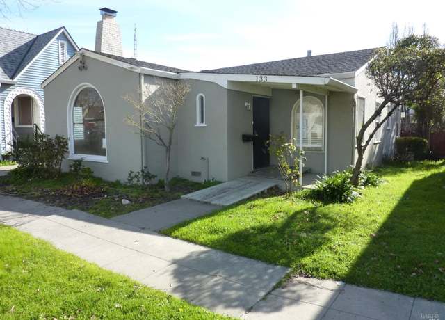 Property at 133 N 4th St, Rio Vista, CA 94571, 2 beds, 1 bath