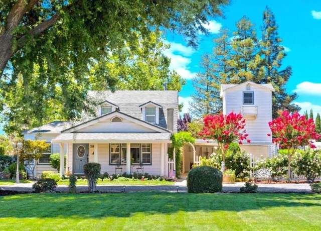 Property at 585 N Wilma Ave, Ripon, CA 95366, 4 beds, 2.5 baths