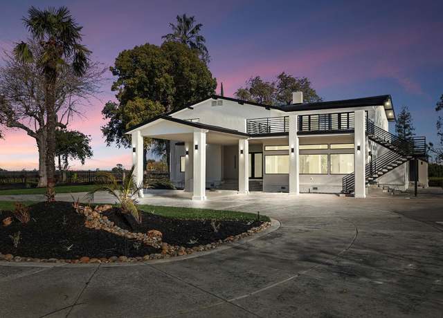 Property at 20540 N Davis Rd, Lodi, CA 95242, 6 beds, 4.5 baths