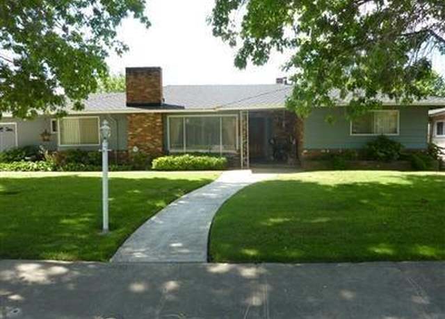 Property at 709 Madison Ave, Los Banos, CA 93635, 3 beds, 2 baths