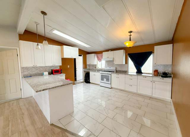 Property at 4404 Raiders Way #81, Modesto, CA 95355, 3 beds, 2 baths
