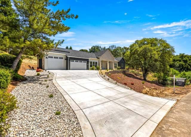 Property at 12907 Austin Forest Cir, Auburn, CA 95602, 4 beds, 3 baths