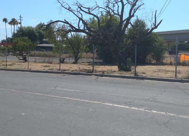 Property at 1661 W Hazelton Ave, Stockton, CA 95203