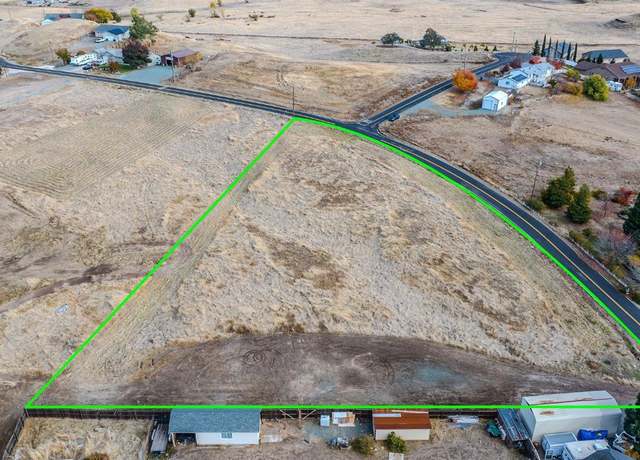 Property at 1995 Fox Ct, Ione, CA 95640