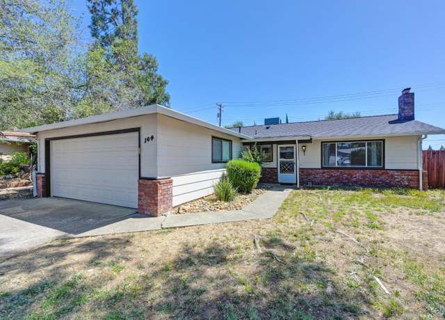 Property at 104 Briarcliff Ct, Folsom, CA 95630, 3 beds, 2 baths