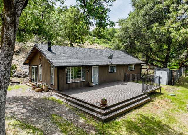 Property at 11552 Tom Ray Dr, Grass Valley, CA 95949, 3 beds, 2 baths