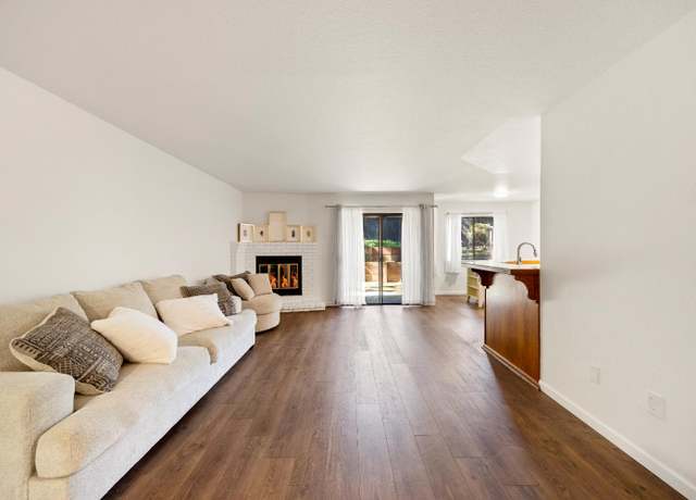 Property at 5640 Verner Oak Ct #2, Sacramento, CA 95841, 2 beds, 2.5 baths