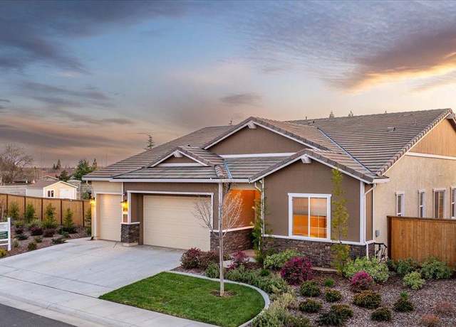 Property at 772 Lodge Ln, Lincoln, CA 95648, 2 beds, 2.5 baths