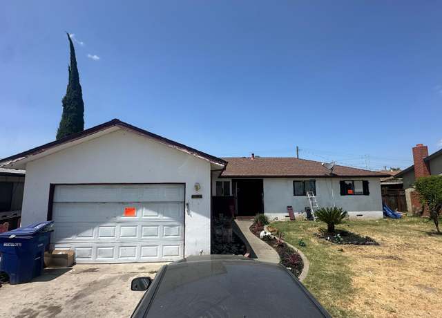 Property at 1813 Lupin Ln, Ceres, CA 95307, 3 beds, 2 baths