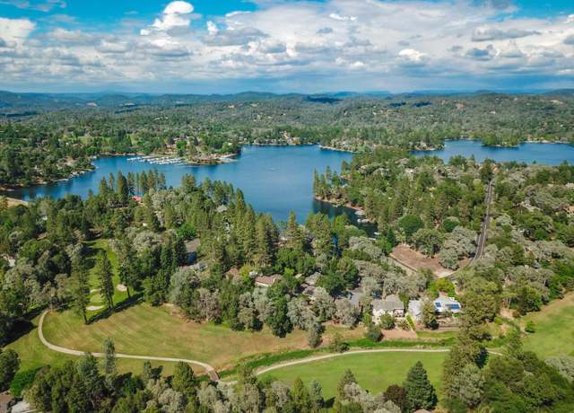 Property at 11594 Madrone Ct, Auburn, CA 95602, 3 beds, 2.5 baths