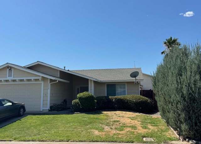 Property at 1332 Foxhollow Way Way, Roseville, CA 95747, 3 beds, 2 baths