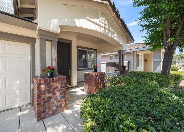Property at 2141 Raymar Ct, Sacramento, CA 95835, 5 beds, 3 baths