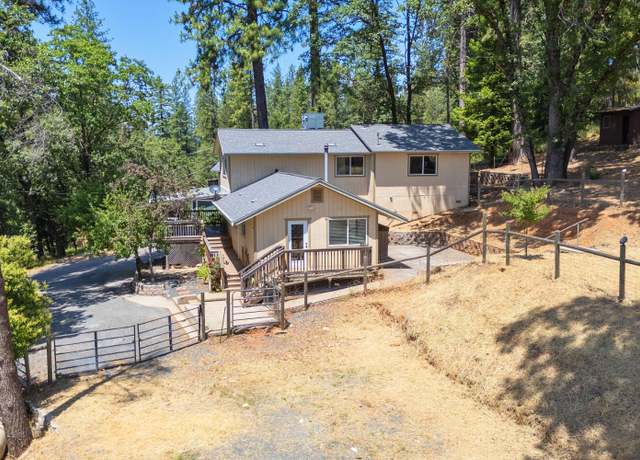 Property at 895 Sunray Ln, Colfax, CA 95713, 3 beds, 3 baths
