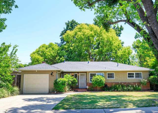 Property at 704 Edison Ave, Modesto, CA 95350, 3 beds, 1 bath
