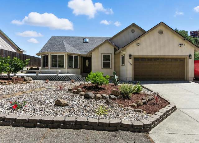 Property at 1239 Steele Canyon Rd, Napa, CA 94558, 3 beds, 2 baths