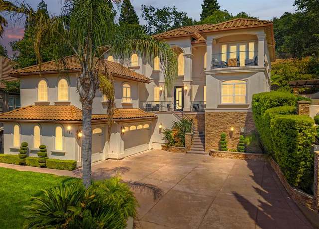 Property at 318 Canyon Falls Dr, Folsom, CA 95630, 4 beds, 5 baths