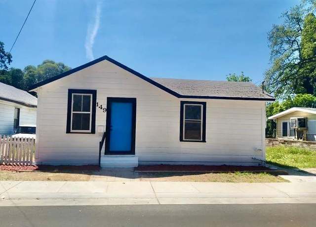 Property at 149 E 5th St, Lincoln, CA 95648, 3 beds, 1 bath
