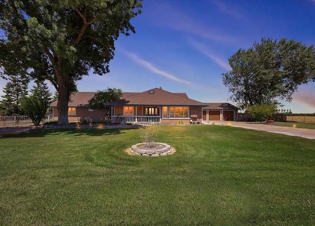 Property at 1721 Starr St, Yuba City, CA 95993, 5 beds, 3 baths