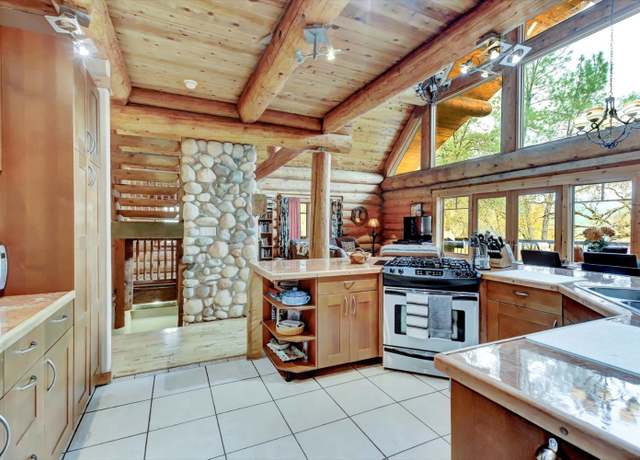 Property at 9844 Township Rd, Browns Valley, CA 95918, 3 beds, 3 baths