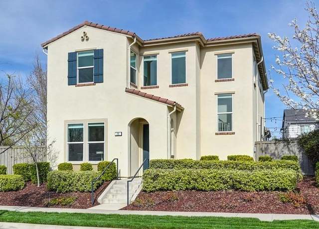 Property at 25 Larry Welden St, Sacramento, CA 95816, 4 beds, 3 baths