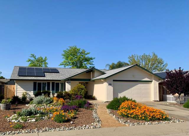 Property at 9557 Helio Dr, Sacramento, CA 95827, 3 beds, 2 baths