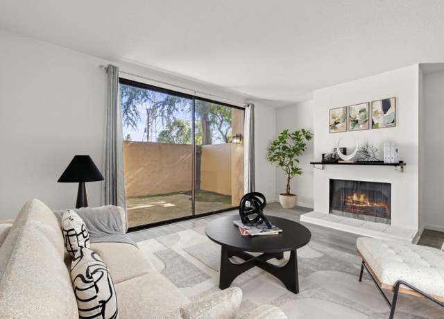 Property at 899 E Woodside Ln #3, Sacramento, CA 95825, 2 beds, 1.5 baths