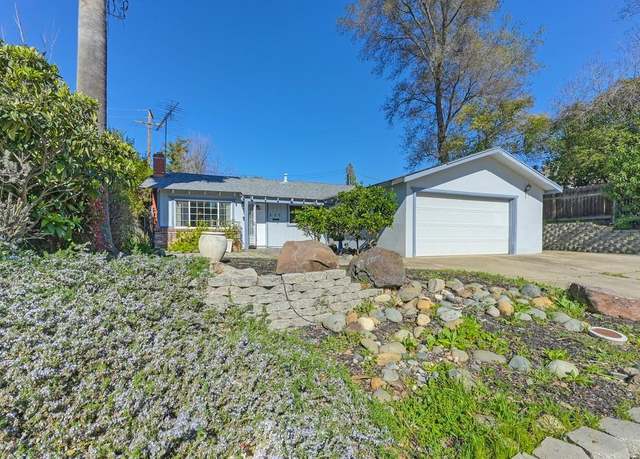 Property at 537 Loretto Dr, Roseville, CA 95661, 3 beds, 2 baths