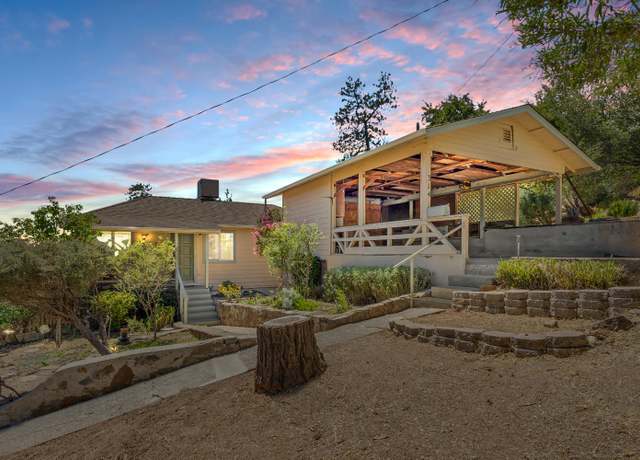Property at 314 Robie Dr, Auburn, CA 95603, 3 beds, 2 baths