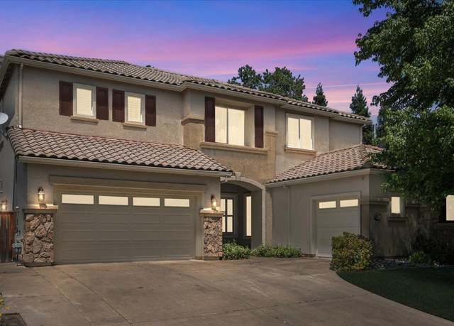 Property at 9837 Valgrande Way, Elk Grove, CA 95757, 5 beds, 4 baths