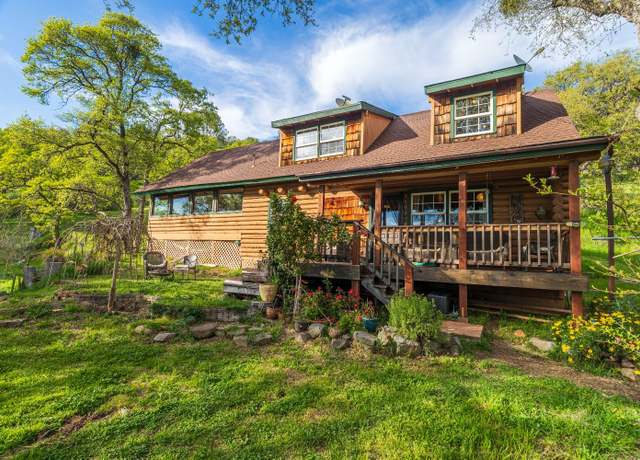 Property at 16100 Barbara Ct, Grass Valley, CA 95949, 3 beds, 2 baths