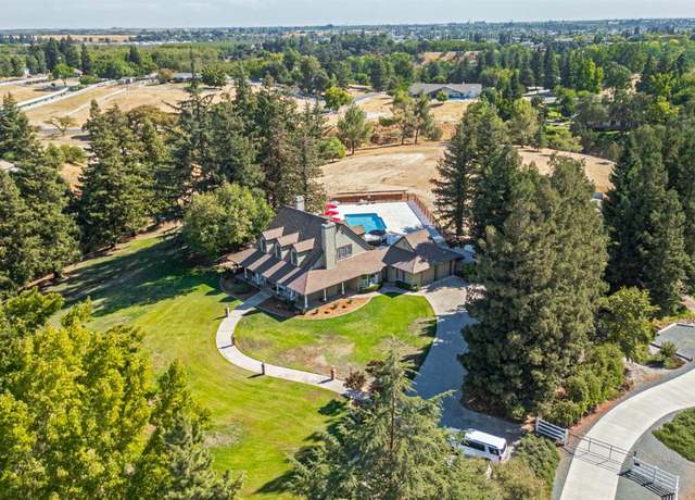 Property at 8724 N Oaks Dr, Oakdale, CA 95361, 5 beds, 4 baths