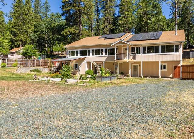 Property at 549 Glenwood Rd, Grass Valley, CA 95945, 4 beds, 3 baths