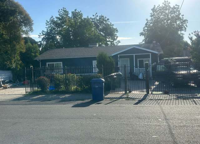 Property at 4949 Del Norte Blvd, Sacramento, CA 95820, 3 beds, 2 baths
