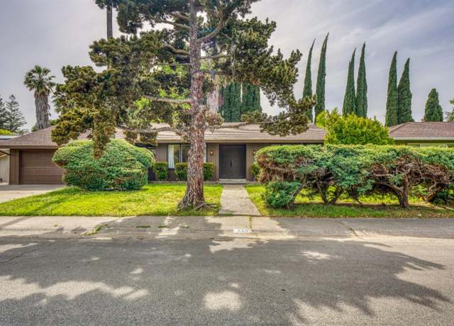 Property at 740 Rivercrest Dr, Sacramento, CA 95831, 3 beds, 2 baths