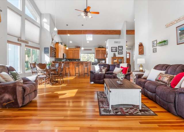 Property at 213 Lupine Ln, Murphys, CA 95247, 3 beds, 2 baths