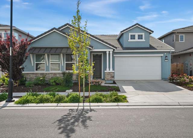 Property at 2726 Tacoma Dr, Lathrop, CA 95330, 3 beds, 2.5 baths