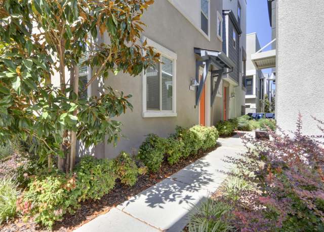 Property at 270 Log Pond Ln, Sacramento, CA 95818, 2 beds, 2.5 baths